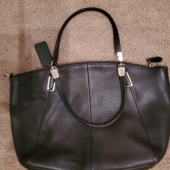 Authentic Coach Chocolate Handbag - Picture 2 of 8